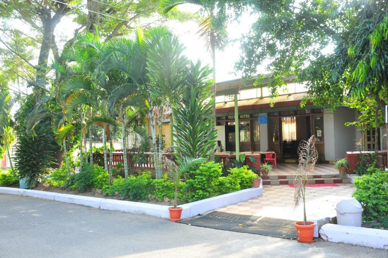 Kstdc Hotel Mayura Velapuri Belur Belur  Екстер'єр фото