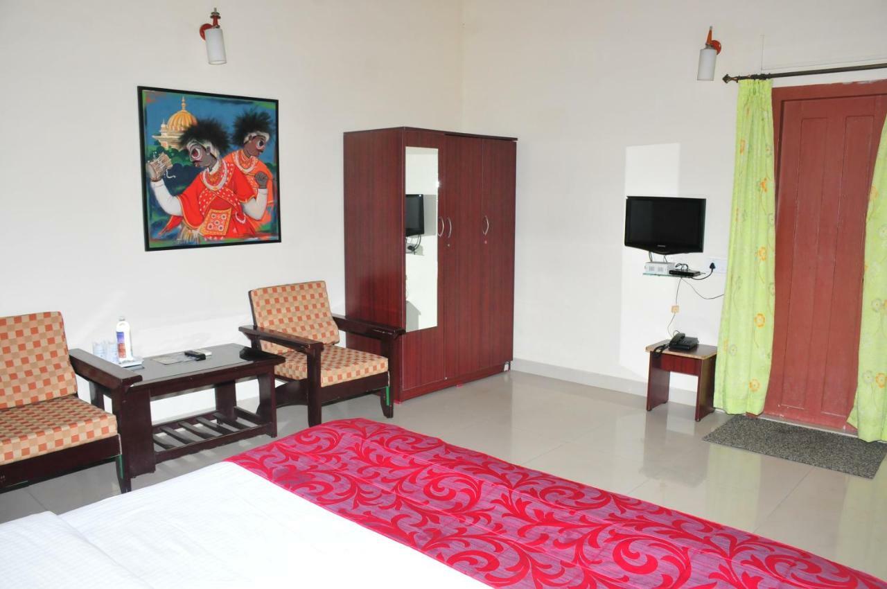 Kstdc Hotel Mayura Velapuri Belur Belur  Екстер'єр фото